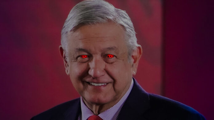 AMLO con Sharingan